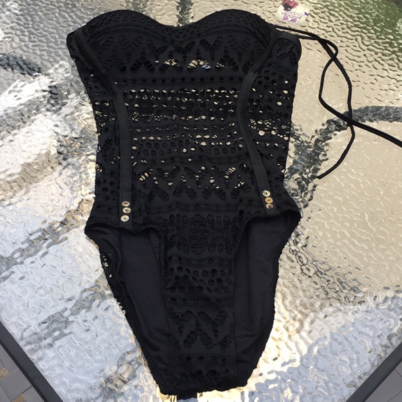 Swimsuit, Crochet Monokini w/ Push-Up Styling NWT - Picture 5 of 10